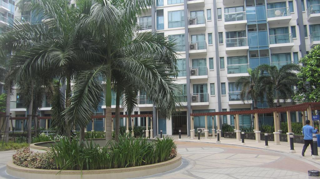 Palm Tree Condos Near Mnl Airport Terminal 3 By Elr Manila Exterior photo